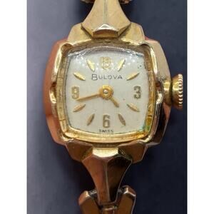 Bulova Vintage L2 Swiss Made Gold filled Ladies Analog Square 1940-50 5.5in